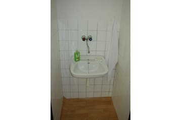 Slovacia Byt Horné Pršany, Exteriorul